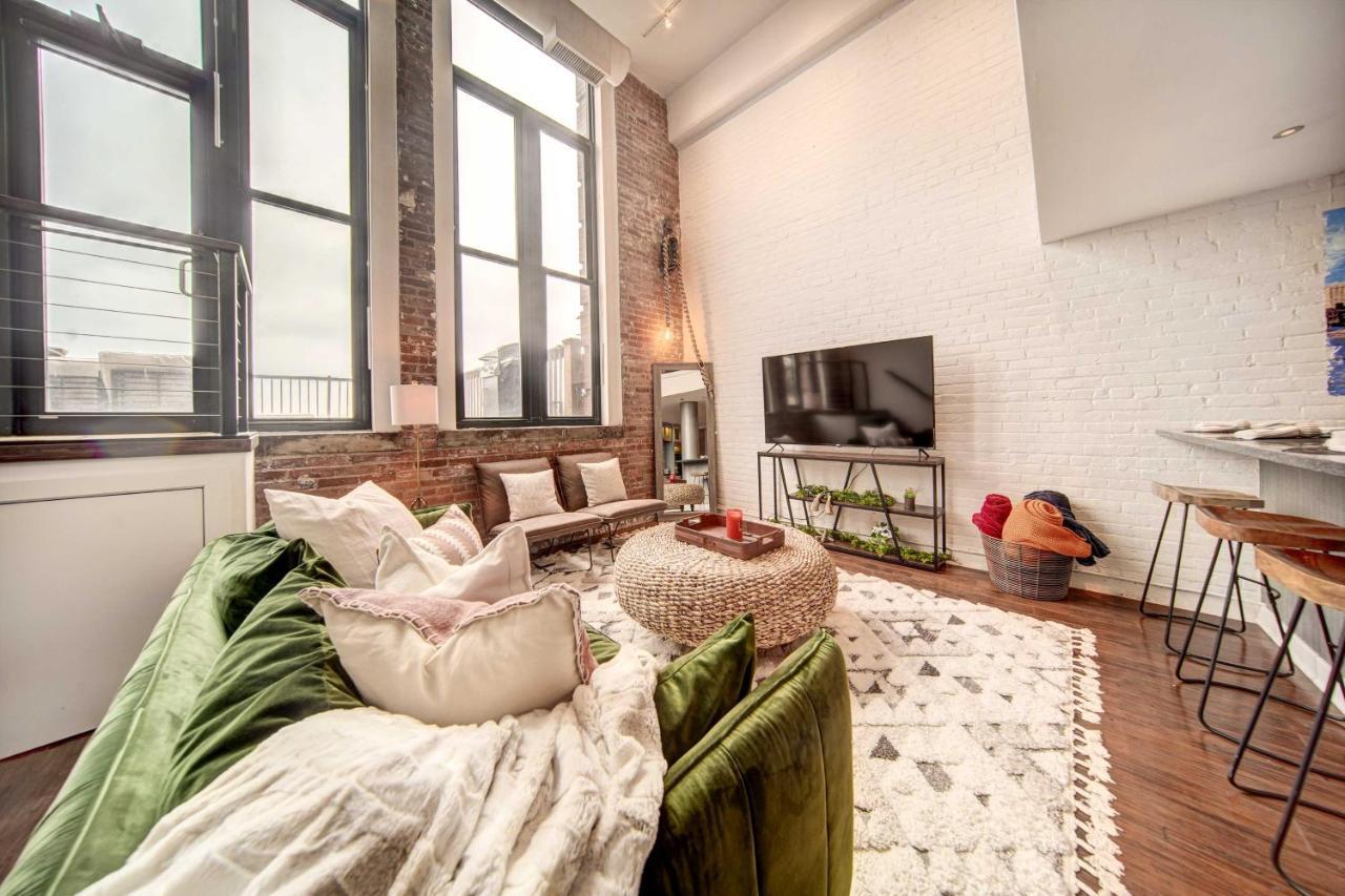Waterfront Cleveland Apt About 1 Mi To Downtown Bagian luar foto